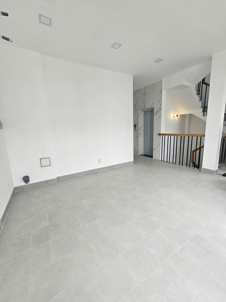 Văn phòng cho thuê 40m² tại Vinhomes Grand Park chỉ 6 triệu - Không thể bỏ lỡ!