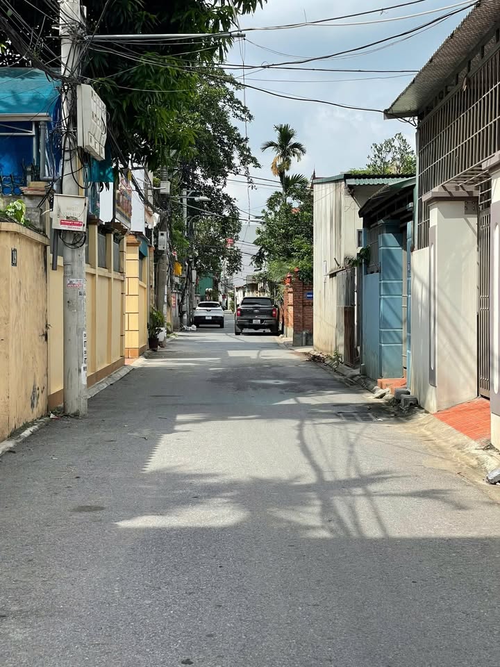 Đất Phú Thị - Gia Lâm 53m² giá 3 tỷ - Sổ hồng chính chủ