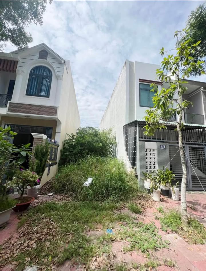 Đất nền KĐT 5A, P4, TP. Sóc Trăng 84m² giá 1.45 tỷ - Sổ đỏ chính chủ!