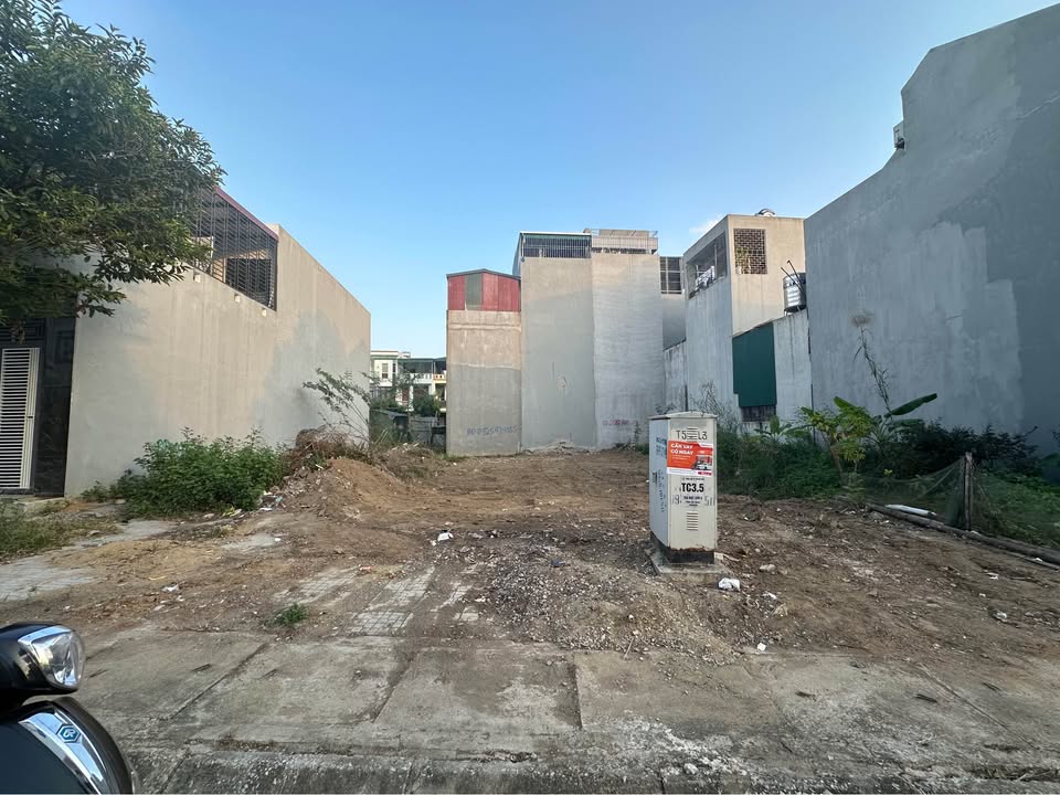 Đất nền Nhà Máy Bia Phường Đông Vệ 85m² giá 2.5 tỷ - Pháp lý sổ hồng, xây tự do!