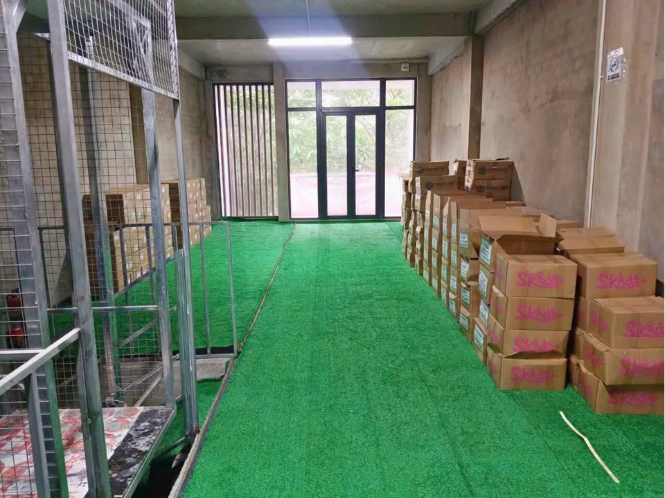 Kho cho thuê Vạn Phúc City 148m² giá 12 triệu - Thang tời tiện lợi!