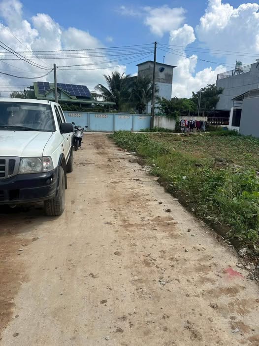 Đất thổ cư Phú Lợi Định Quán 126m² giá 920 triệu - Cơ hội đầu tư sinh lời!