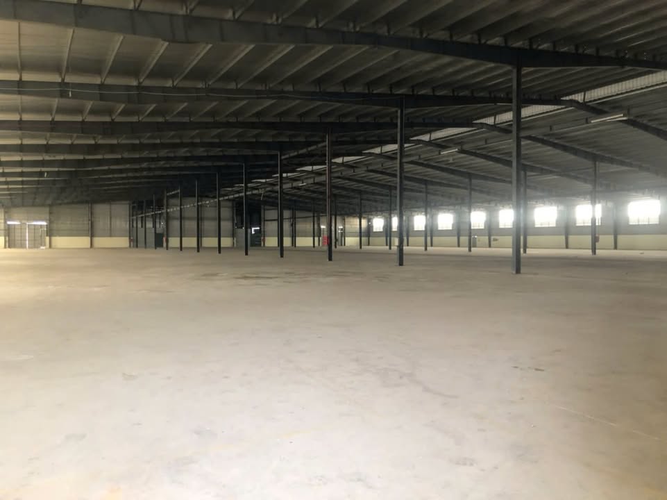 Kho xưởng cho thuê KCN Tân Quang, Văn Lâm, Hưng Yên 10.000m² - Giá thuê hấp dẫn chỉ 4$/m²