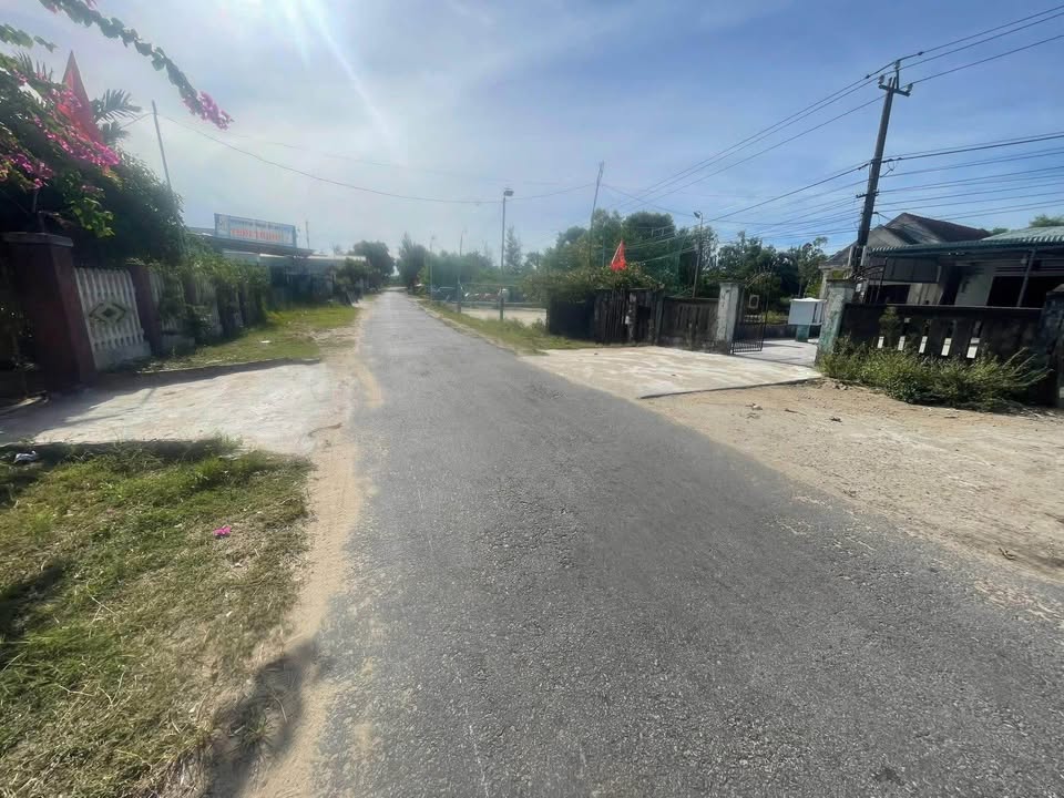 Đất mặt tiền đường Thanh Niên, Thăng Bình 2100m² - Đầu tư sinh lời cao!