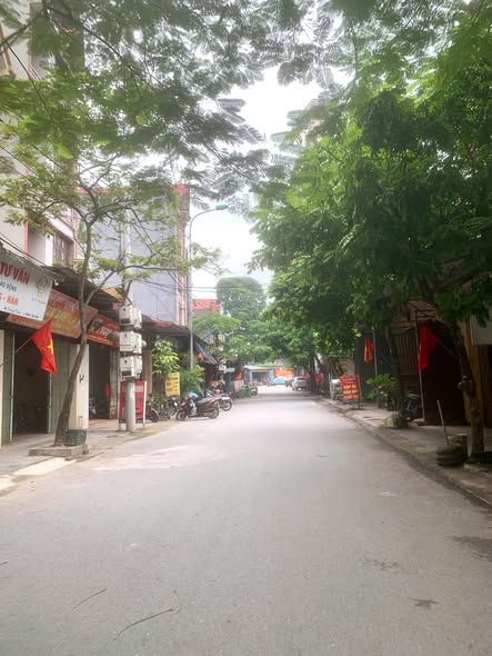 Đất lô góc trục chính KP Tiến Bào, Phù Khê 76m² - Kinh doanh sầm uất!