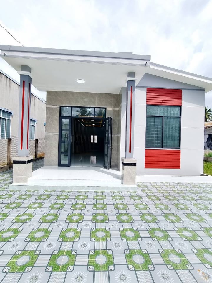 Biệt thự mái lệch 615m² tại phường Phú Hưng, Bến Tre - Giá chỉ 2.55 tỷ