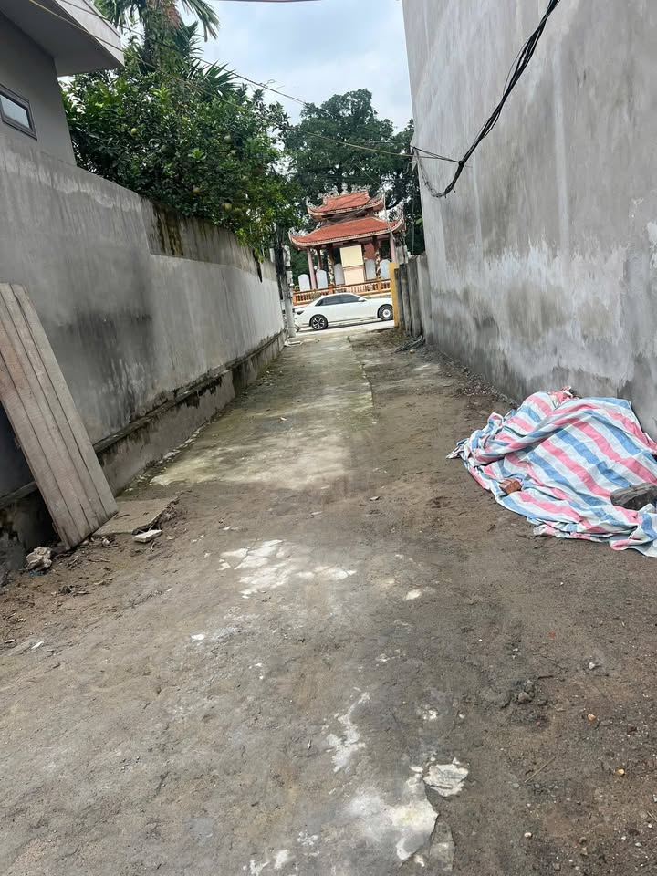 Nhà 3 tầng đẹp tại Võng Xuyên 145m² - Không gian sống lý tưởng!