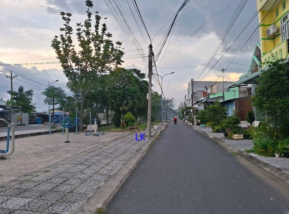 Đất nền 76.5m² đường Quảng Khánh, Mỹ Trà - Giá chỉ 1.35 tỷ thương lượng!