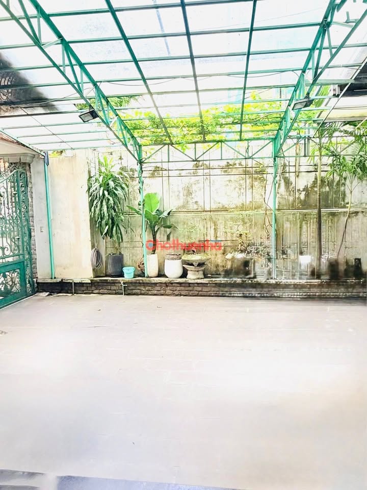 Nhà hẻm xe hơi Nguyễn Trãi Quận 1 97m² - Thuận tiện kinh doanh!