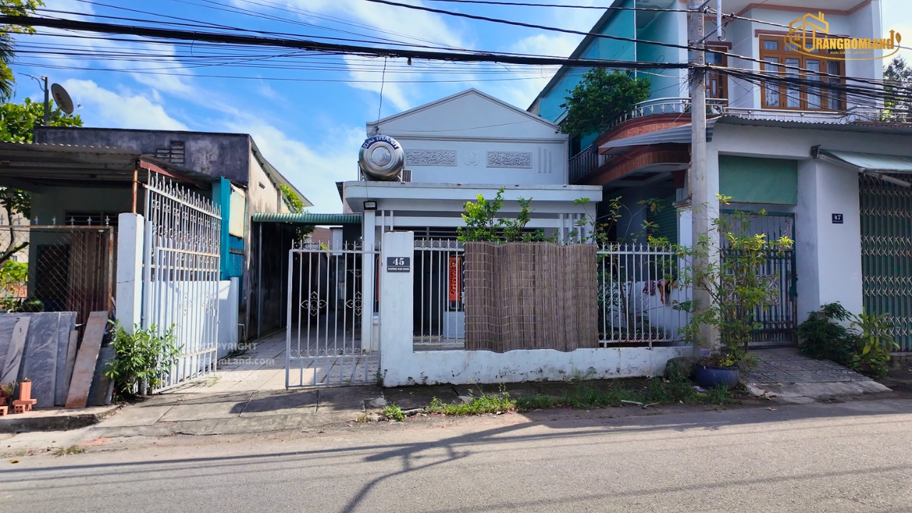 Nhà bán Trảng Bom 344,94m² giá 551.9 triệu - Vị trí trung tâm, giá tốt!