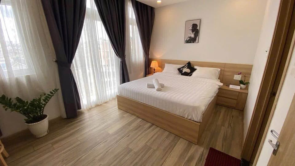 Khách sạn 5 tầng Đà Lạt 70m² giá 21 tỷ - Đầu tư sinh lời ngay!