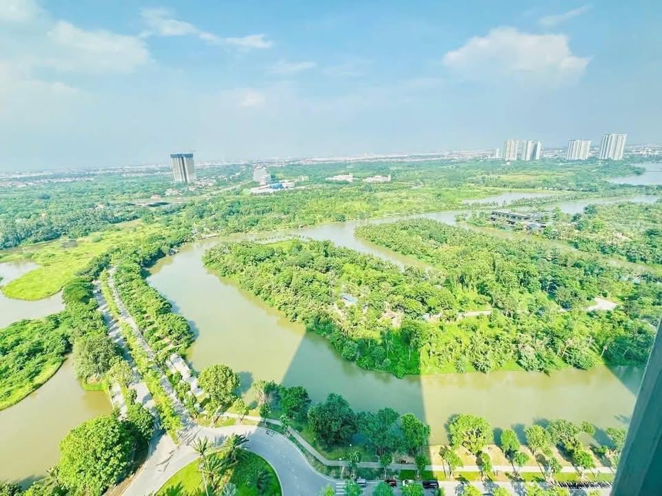 Căn hộ S Premium Hưng Yên 84m² giá 6 tỷ - View biệt thự đẹp mắt!