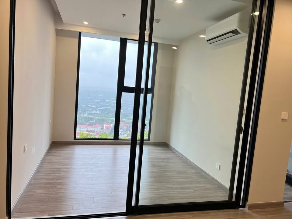 Căn hộ Skyforest Phường Phụng Công 1PN giá 4.5 triệu - View sông Hồng tuyệt đẹp!