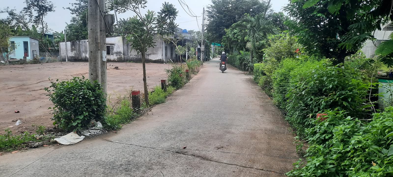 Đất thổ cư mặt tiền đường liên ấp 1-4 Long Định, 90m² giá 850 triệu - Thương lượng nhẹ!