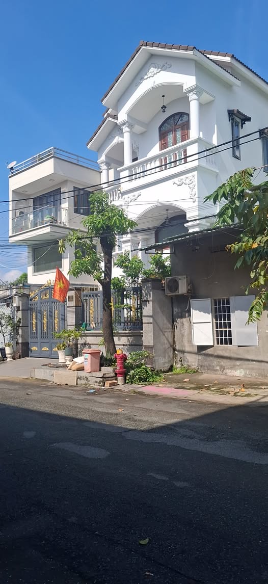 Nhà hiếm đường 23, Hiệp Bình Chánh, Thủ Đức 153m² giá 15.5 tỷ - Sổ hồng riêng, thương lượng nhẹ!