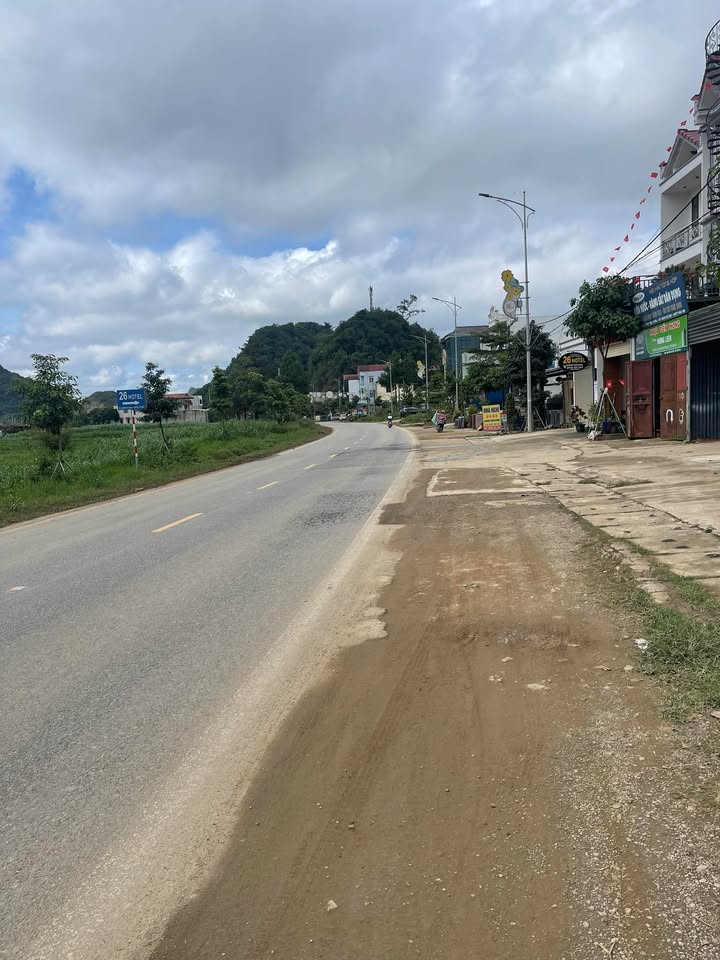 Đất nền Vân Sơn Mộc Châu 472m² giá 2 tỷ - Tiềm năng sinh lời cao!