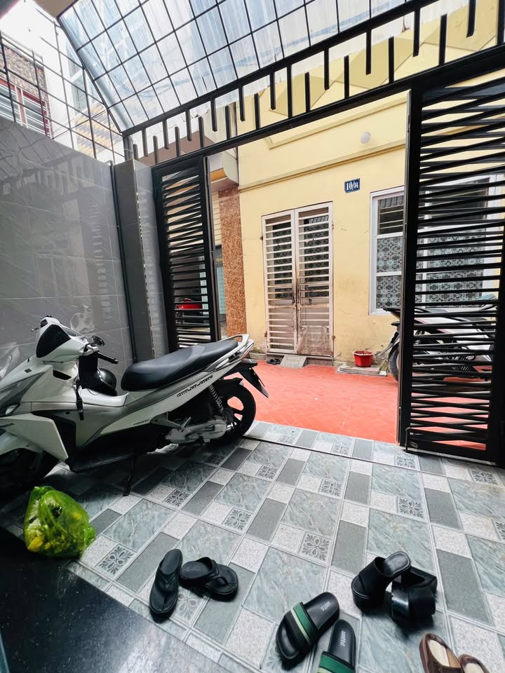 Nhà riêng Vũ Chí Thắng, Hải Phòng 33m² giá 2.35 tỷ - Chính chủ bán gấp!