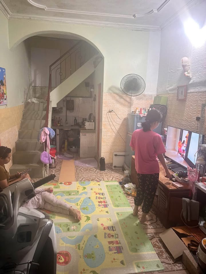 Nhà riêng Hạ Lý, 23m² giá 1.1 tỷ - Sổ hồng nở hậu, đầu tư sinh lời!