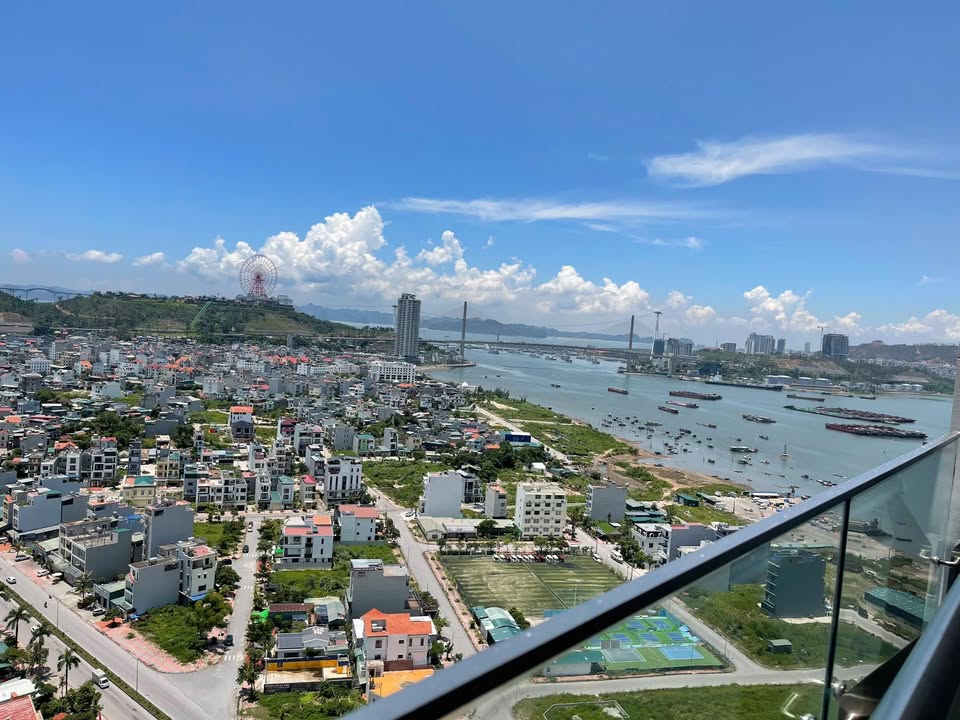 Cho thuê studio The Ruby Hạ Long 4 triệu - Full nội thất, view đẹp