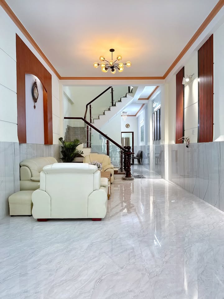 Nhà mặt tiền Trần Văn Long, quận Ninh Kiều, 80m² giá 5 tỷ - Nhà đẹp, vào ở ngay!