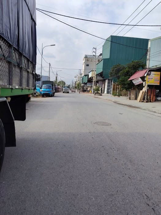 Đất 80m² mặt đường Hữu Bằng, Thạch Thất - Nhà 3 tầng sẵn sàng vào ở ngay!