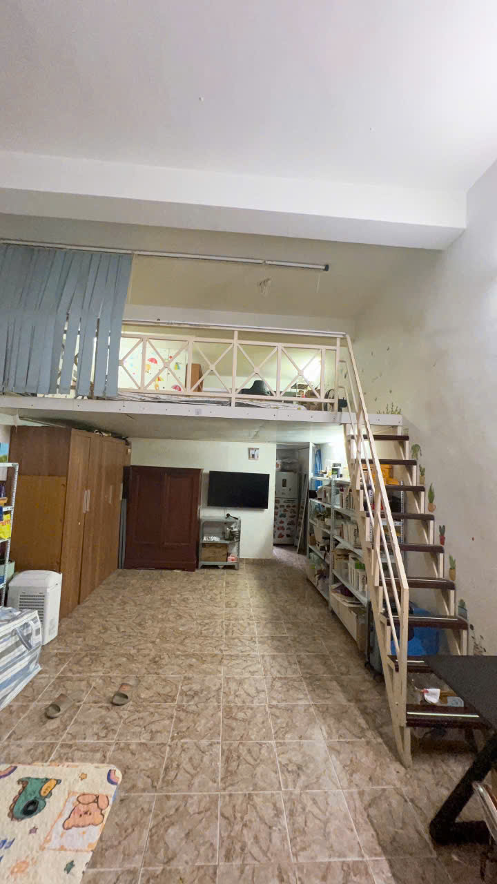 Căn hộ tập thể Liễu Giai 50m² giá 5 triệu - An ninh tốt, tiện nghi đầy đủ!