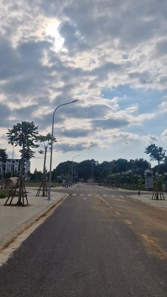 Đất nền góc siêu đẹp tại trung tâm phường Chũ, Lục Ngạn - 168m² giá thỏa thuận!