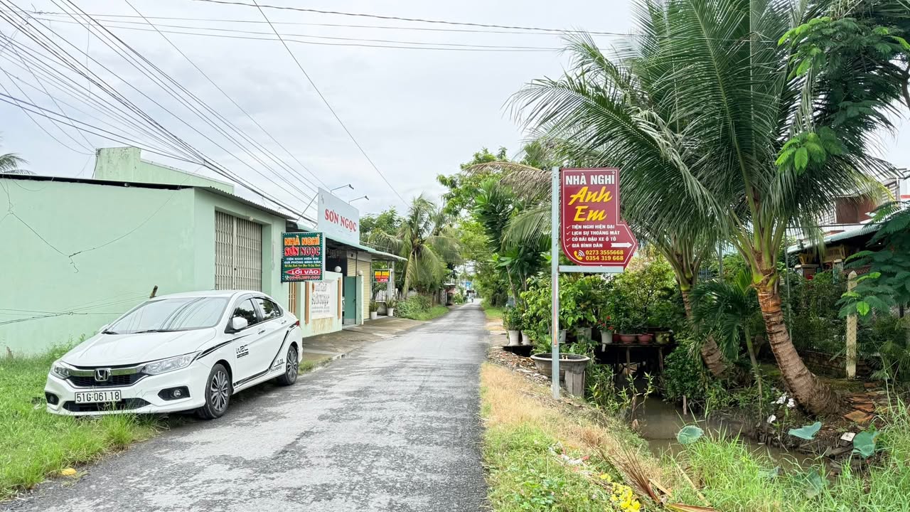 Đất nền 500m² mặt tiền Huyện Lộ 98B, Gò Công, Tiền Giang - Giá chỉ 2.5 tỷ!