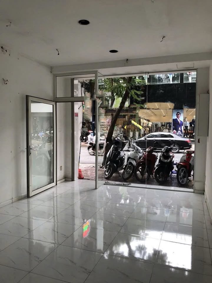 Nhà mặt tiền cho thuê Lê Văn Sỹ 60m² giá 55 triệu - Vị trí kinh doanh đắc địa!