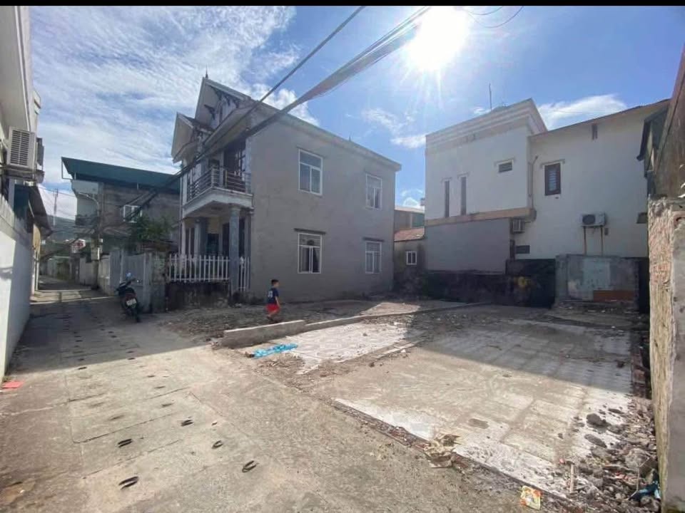 Đất nền phường Cẩm Bình, Quảng Ninh 66m² giá 1.3 tỷ - Đầu tư sinh lời ngay!