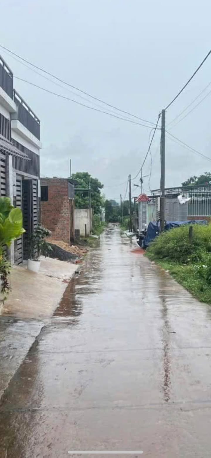 Đất nền 135 Ngô Quyền, Biển Hồ, 175m² giá 600 triệu - Đường ô tô thông thoáng!