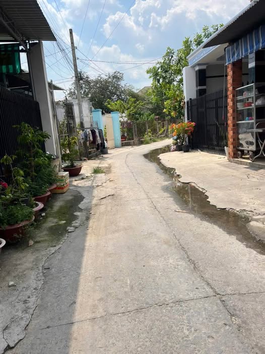 Nhà đất phường Tân Ninh, Tây Ninh 44m² giá 950 triệu - Gần chợ, trường học!