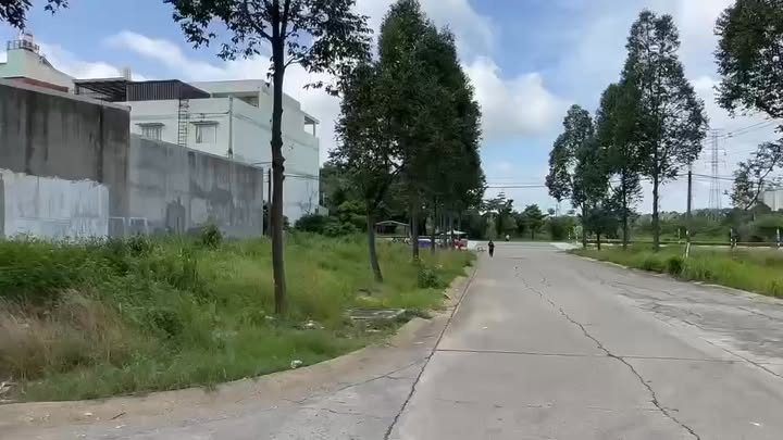 Đất nền lô góc 300m² đường NF4 Bến Cát giá 4.6 tỷ - Tiềm năng kinh doanh lớn!