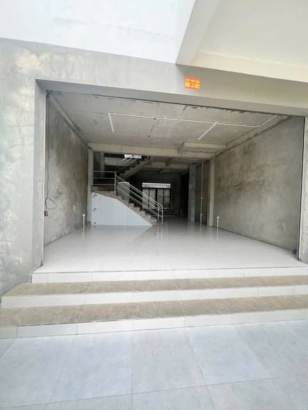 Nhà cho thuê mặt tiền 6m tại Hoài Đức 90m² chỉ 12 triệu/tháng - Phù hợp làm văn phòng