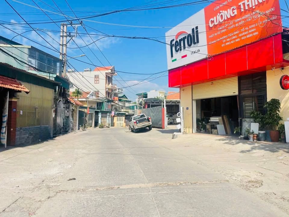 Đất nền Việt Hưng Hạ Long 120,9m² giá 1,1 tỷ - Sổ đỏ chính chủ, gần chợ, trường học!