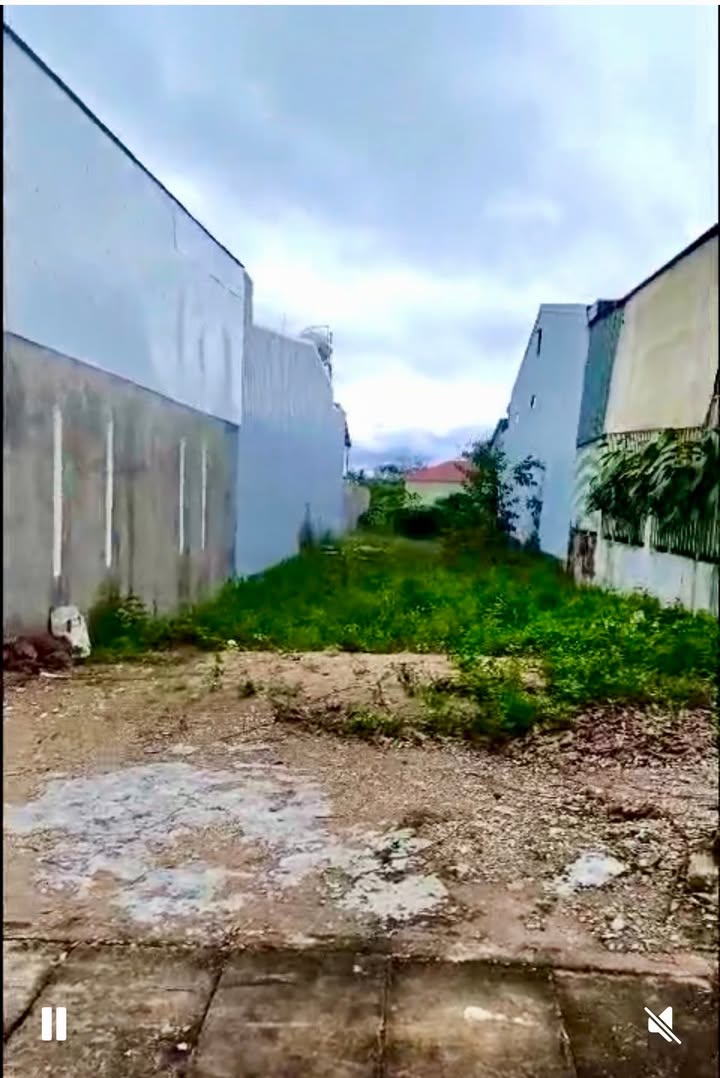 Đất nền Đăk Hà 270m² giá 1 tỷ - Sổ đỏ chính chủ, xây dựng tự do!