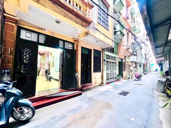 Nhà riêng Hồ Tùng Mậu, Cầu Giấy 28m² giá 8.49 tỷ - Ô tô đỗ cửa, chuẩn pháp lý!