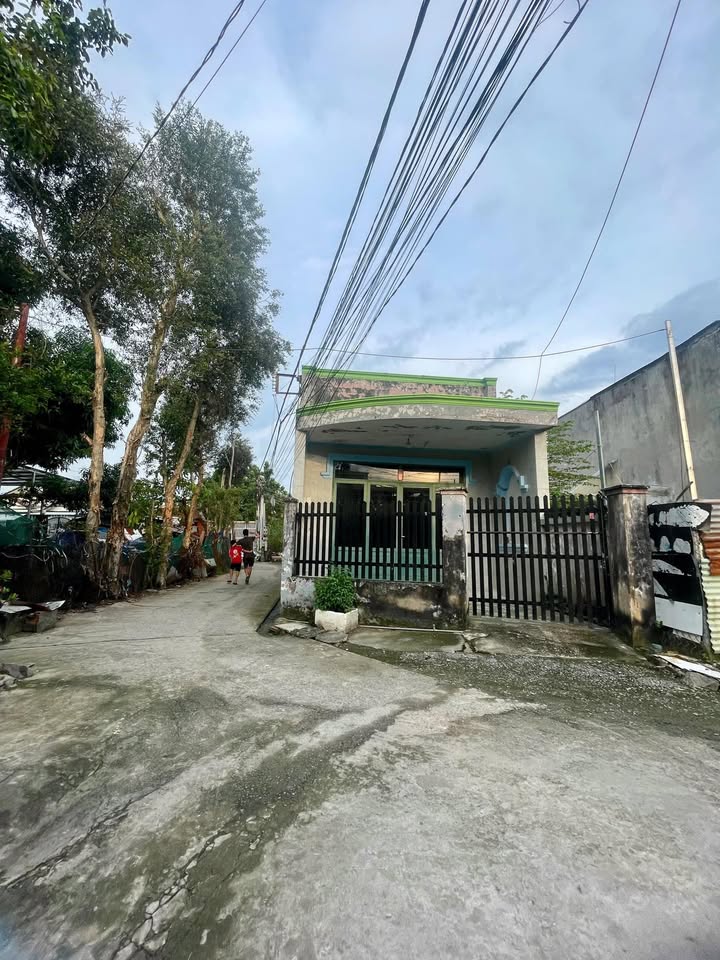 Nhà góc hẻm 110m² tại ấp Câu Kê - 2.5 tỷ, chính chủ bán gấp!