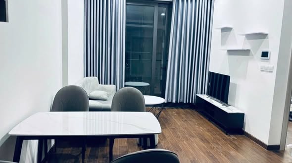 Căn hộ Masteri Mễ Trì 42m² giá 4.1 tỷ - Chính chủ bán gấp, đầy đủ nội thất!