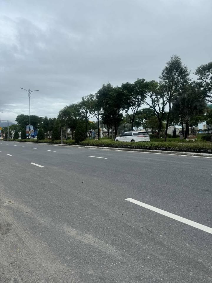 Nhà mặt tiền Nguyễn Hữu Thọ, Hải Châu, Đà Nẵng 85m² giá 13 tỷ - Kinh doanh sầm uất!