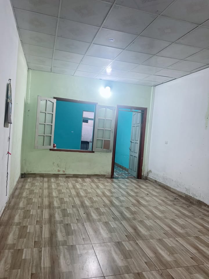 Nhà bán tại Giếng Đáy, Hạ Long 100m² giá 900 triệu - Chính chủ, xe máy vào tận nơi!