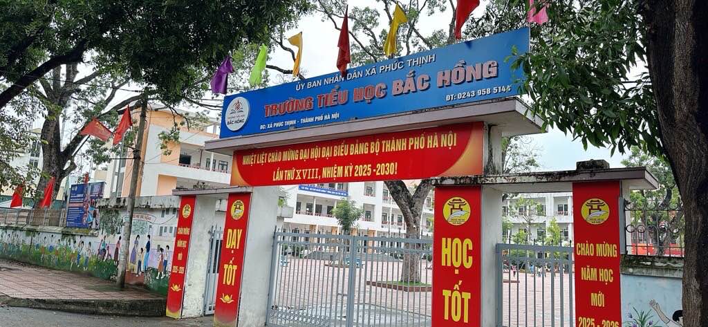 Đất nền Bắc Hồng 51.7m² giá 3.3 tỷ - Vị trí đắc địa gần KCN Quang Minh!