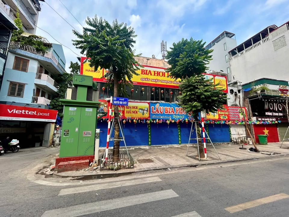 Mặt bằng kinh doanh cho thuê phố Nguyễn Cơ Trạch, Nam Từ Liêm 140m² - Mặt tiền 13m dễ nhận diện thương hiệu!