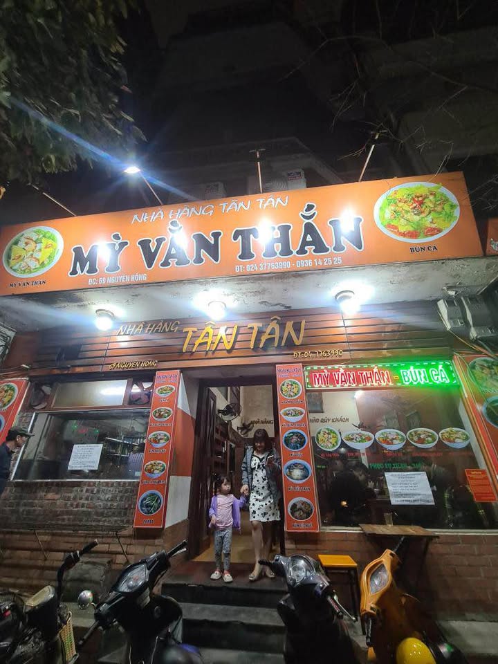 Cho thuê mặt phố Nguyên Hồng, Đống Đa 50m² giá 30 triệu - Vị trí đắc địa kinh doanh