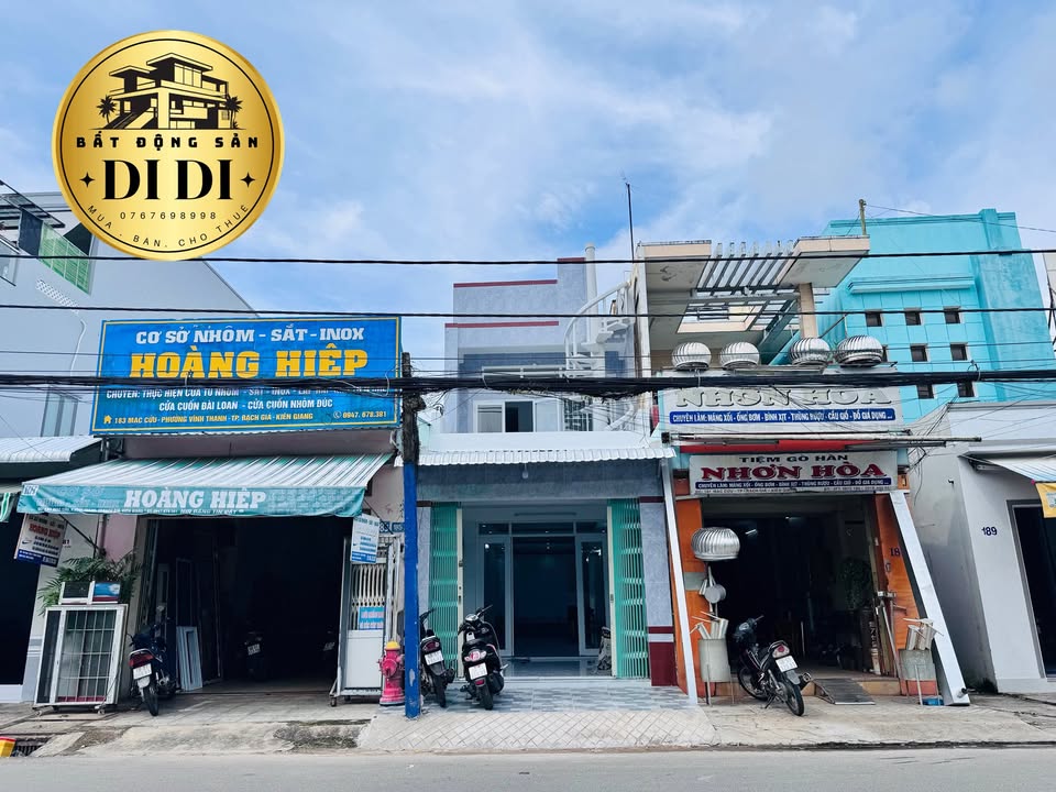 Nhà mặt tiền đường Mạc Cửu Rạch Giá 110m² giá 3.7 tỷ - Vị trí đắc địa gần trung tâm!