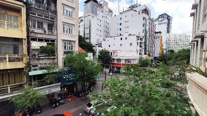 Căn hộ 41m² đường Lê Thánh Tôn, quận 1 giá 5 tỷ - View siêu đẹp ngay chợ Bến Thành!