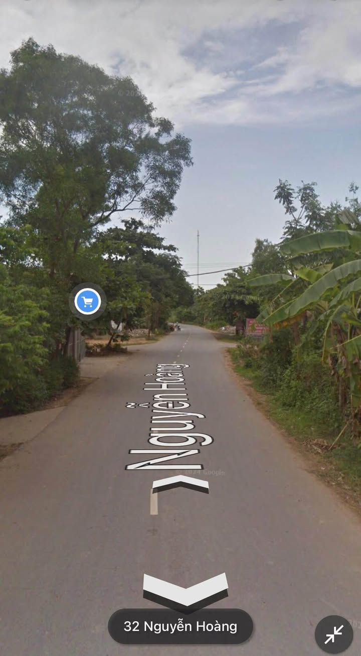 Nhà mặt tiền đường Nguyễn Hoàng, Đông Hà, 210m² giá 1.1 tỷ - Cơ hội đầu tư tuyệt vời!