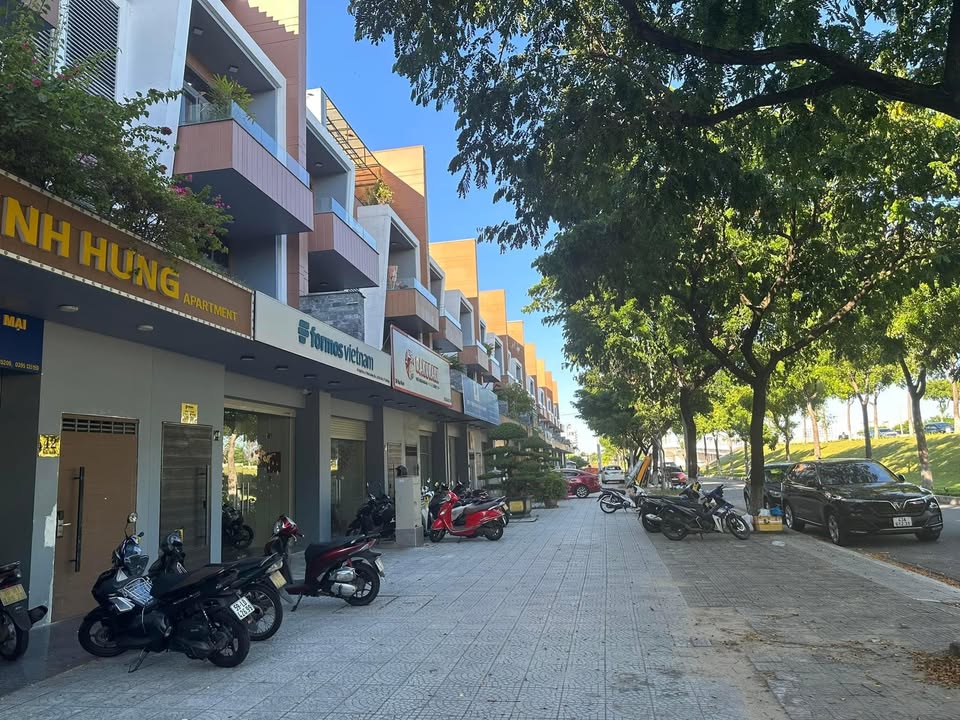 Shophouse Halla Jade Đà Nẵng 150m² giá 30 triệu - Hoàn thiện, phù hợp cho nhiều loại hình kinh doanh!