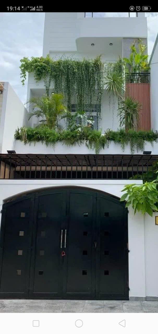 Nhà 3 tầng mặt tiền đường Phú Lộc 1, quận Liên Chiểu, Đà Nẵng - Giá chỉ 4.75 tỷ, sẵn sàng vào ở!