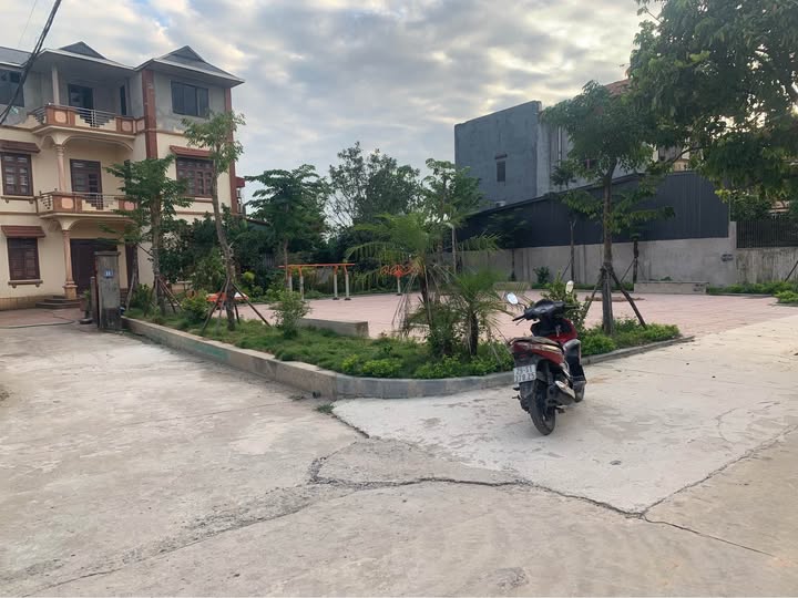 Đất Nguyên Khê Đông Anh 68m² giá thỏa thuận - Mặt tiền siêu rộng, ô tô vào tận nơi!
